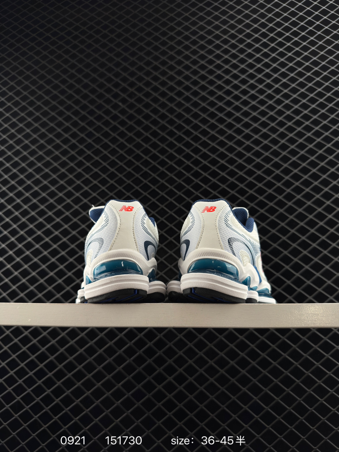 New Balance 2000 NB2000